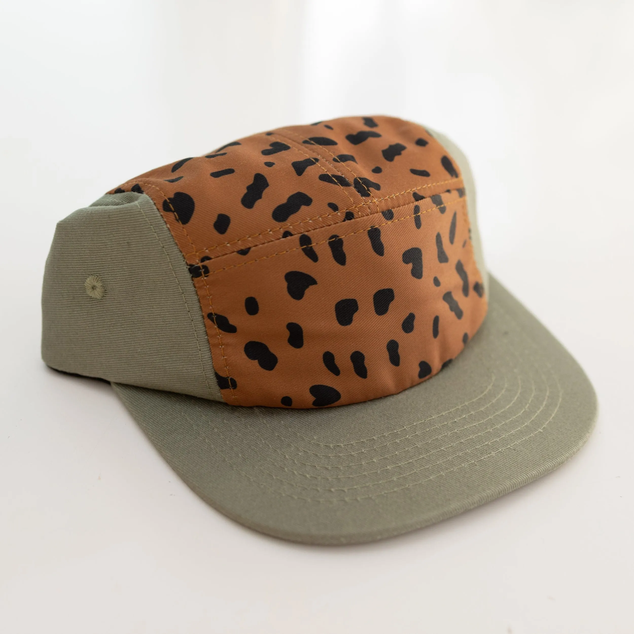 Cotton Five-Panel Hat in Green/Cheetah